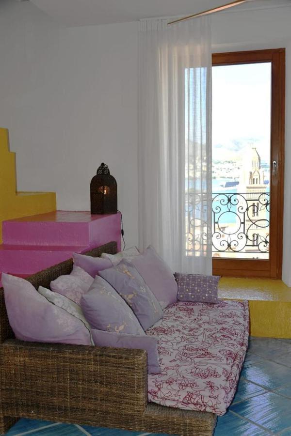 Le Suite Guarinelli B&B Gaeta Exterior photo